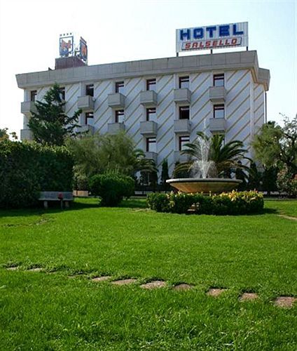 Hotel Salsello Bisceglie Buitenkant foto
